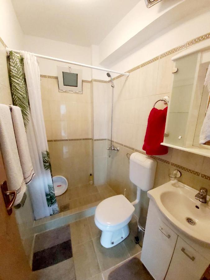 Risan Center Apartment Экстерьер фото