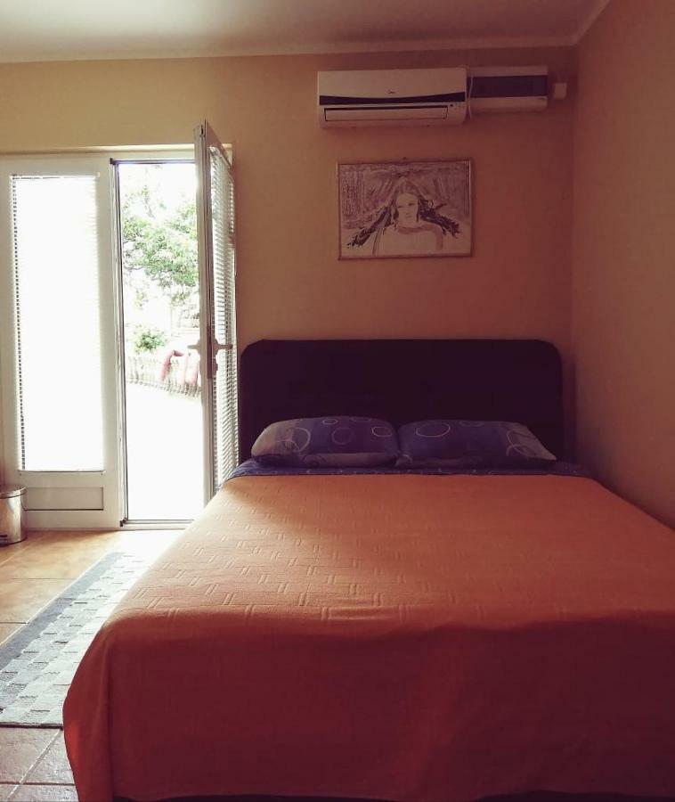 Risan Center Apartment Экстерьер фото