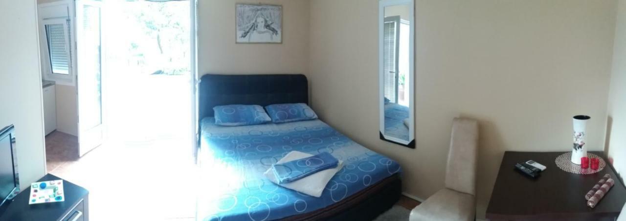 Risan Center Apartment Экстерьер фото